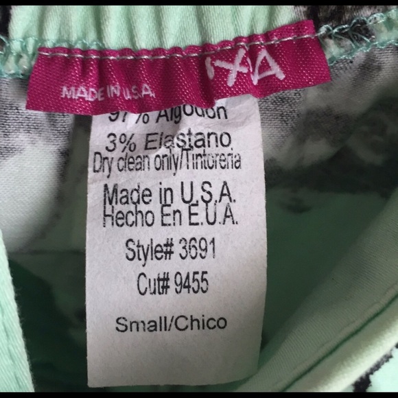 Mint Green 🖤💚 and Black Rose Halter Dress 👗 - Picture 5 of 5